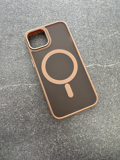 Hülle Apple iPhone 14 Braun/Magnetisch