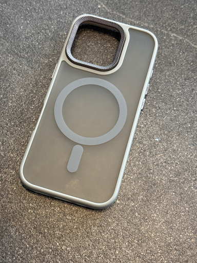 Hülle Apple iPhone 16 Pro Grau/Magnetisch