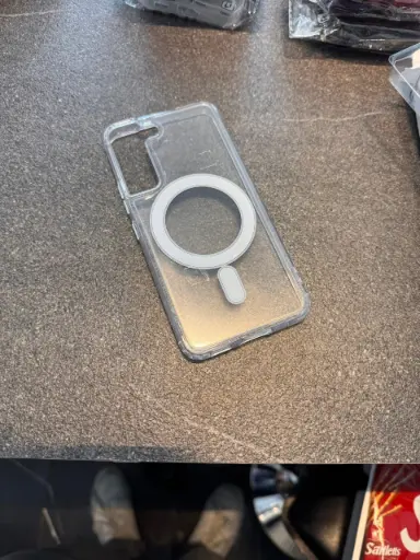 Magnetische Schutzhülle für Samsung S22 – Transparent